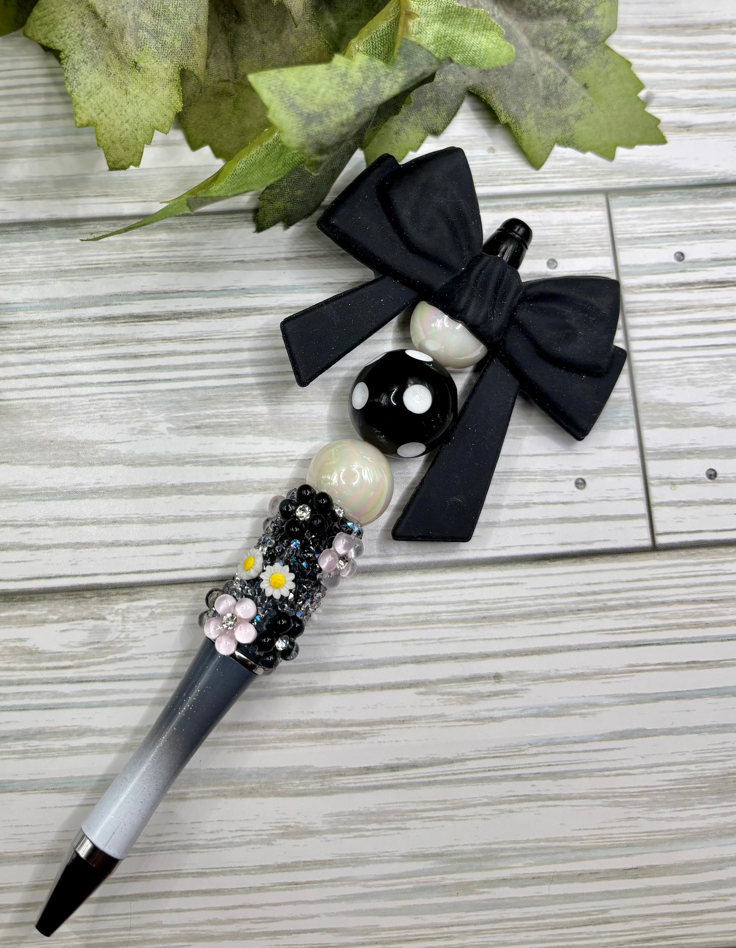 Big Bow Beaded Pens