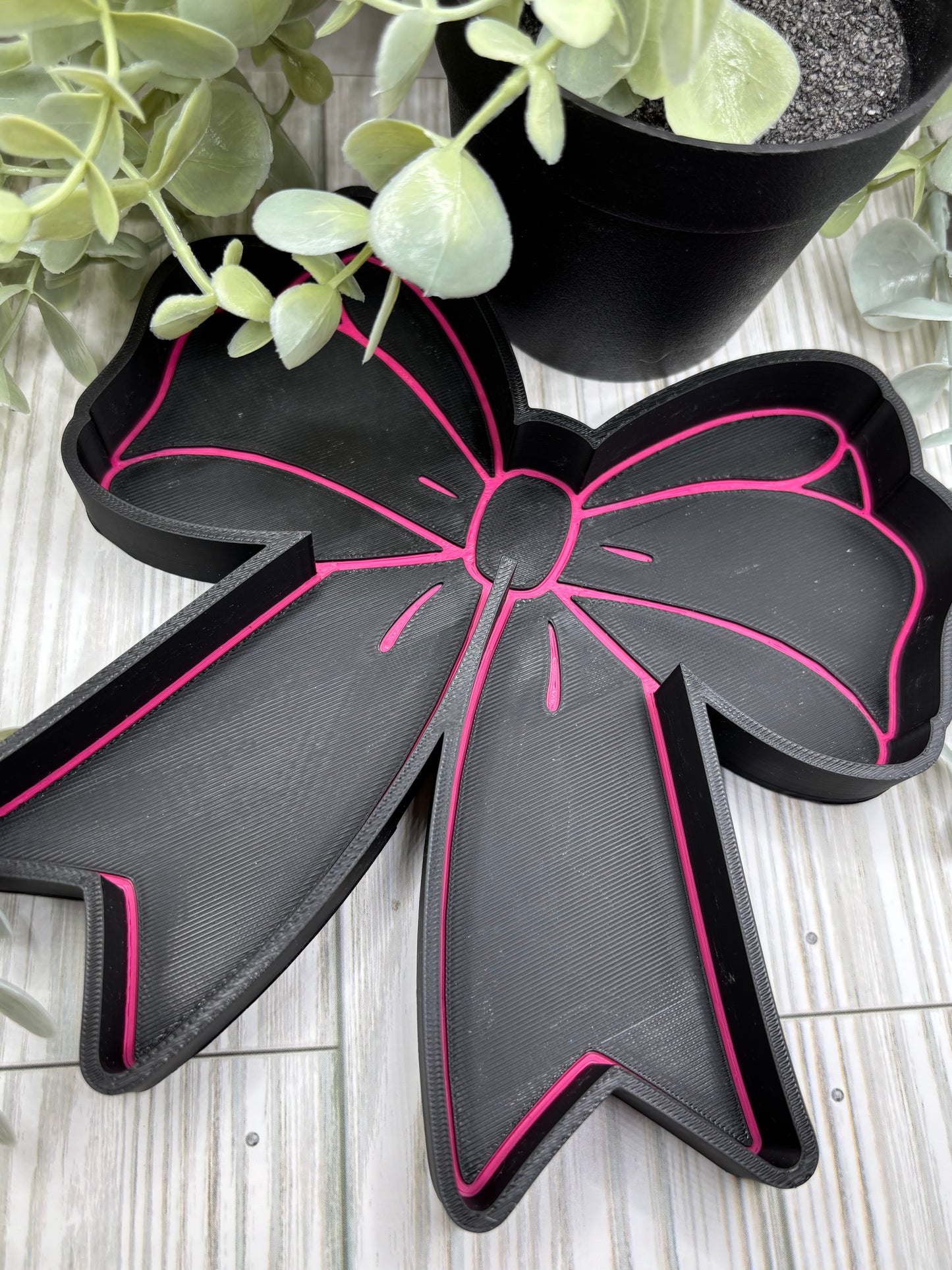 Bow Tray